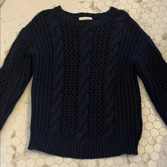 Lambswool angora cableknit sweater - Picture 2 of 6